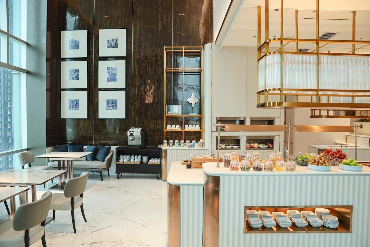 Le Meridien Bangkok Exterior photo